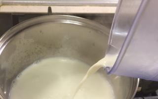 Cara memasak oatmeal dengan susu